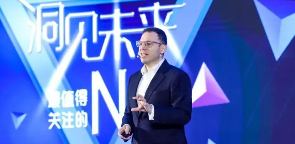 上纽大Jeffrey Erlich教授“造就”演讲：贫困会让你长期处于压力之下，甚至大脑都会发生变化